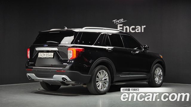 Ford Explorer 2.3 LimIted 4WD — пробег 80 148 км — фото 2 из 5