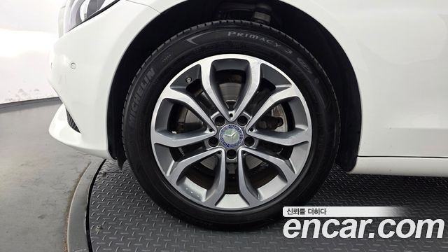 Mercedes-Benz C-Class из Кореи Encar