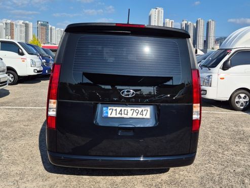 Hyundai Staria Tourer 11-Seater Modern — пробег 20 758 км — фото 4 из 5