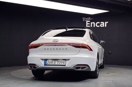 Hyundai Grandeur Calligraphy — пробег 85 872 км — фото 4 из 5