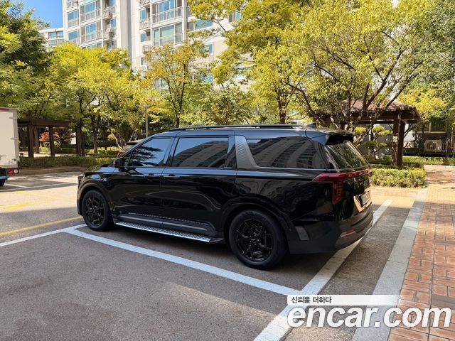 Kia Carnival HEV 9seater Gravity — пробег 47 000 км — фото 2 из 5