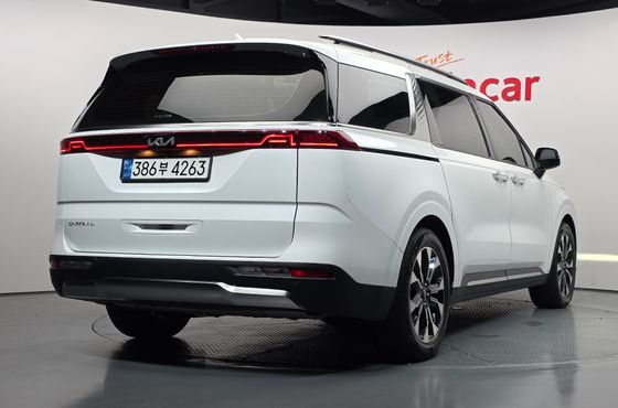 Kia Carnival Diesel 7-Seater Signature — пробег 120 284 км — фото 2 из 5