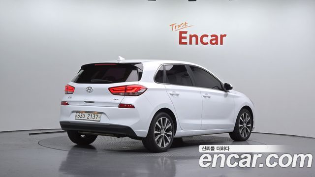 Hyundai i30 из Кореи Encar