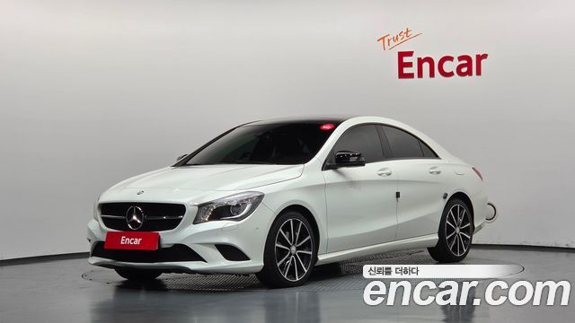 Mercedes-Benz CLA-Class CLA200 d 4MATIC — пробег 60 608 км — фото 1 из 5