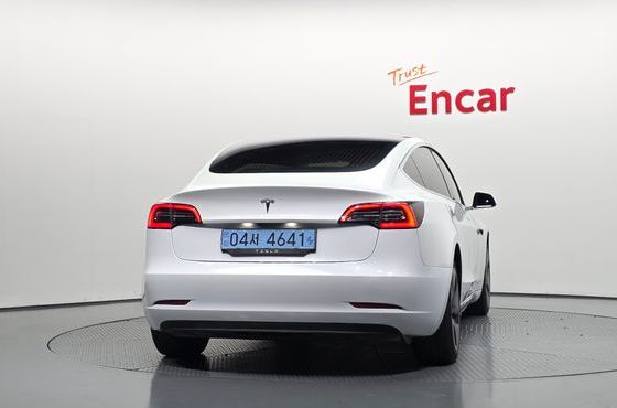Tesla Model 3 Long Range AWD — пробег 147 592 км — фото 4 из 5