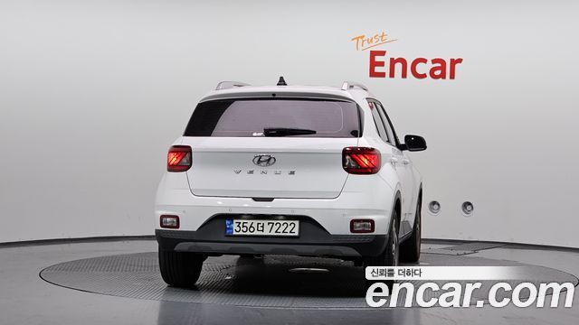 Hyundai Venue из Кореи Encar