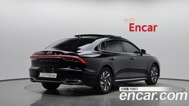 Hyundai Grandeur из Кореи Encar