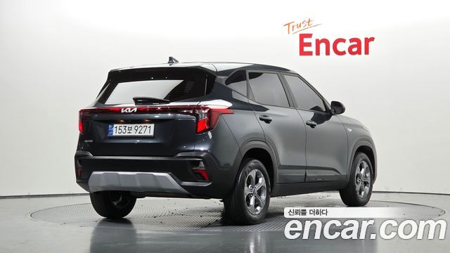 Kia Seltos из Кореи Encar
