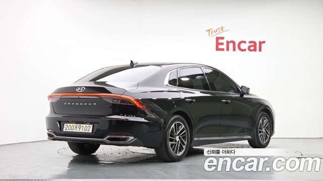 Hyundai Grandeur из Кореи Encar