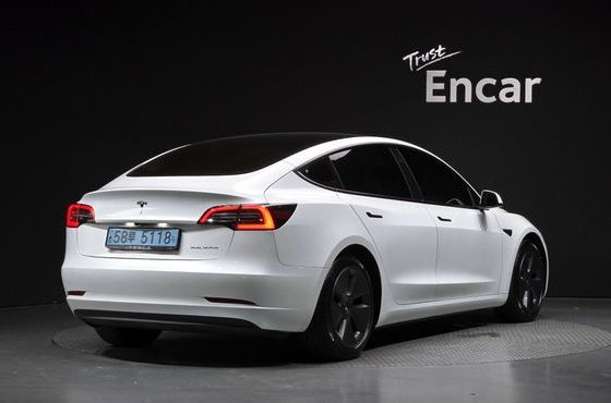 Tesla Model 3 Long Range AWD — пробег 40 824 км — фото 2 из 5