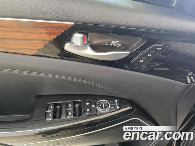 Kia K7 из Кореи Encar