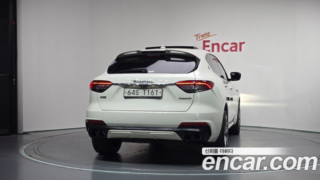Maserati Levante из Кореи Encar