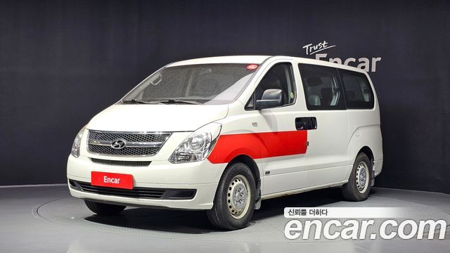 Hyundai Starex 12-Seater Wagon CVX Value — пробег 75 960 км — фото 1 из 5