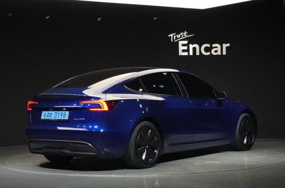 Tesla Model 3 Long Range AWD — пробег 34 170 км — фото 2 из 5
