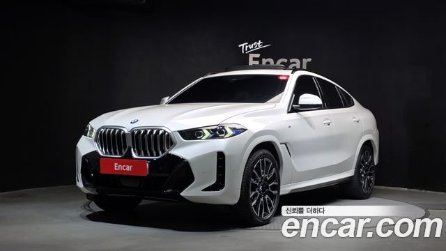 BMW X6 xDrive40i M Sport — пробег 17 403 км — фото 1 из 5