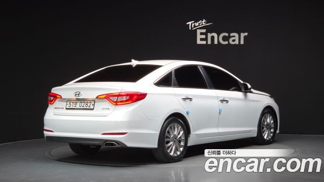 Hyundai Sonata 2.0 Smart — пробег 168 379 км — фото 2 из 5