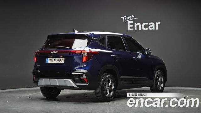 Kia Seltos из Кореи Encar