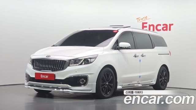 Kia Carnival 9-Seater Noblesse Special — пробег 133 389 км — фото 1 из 5