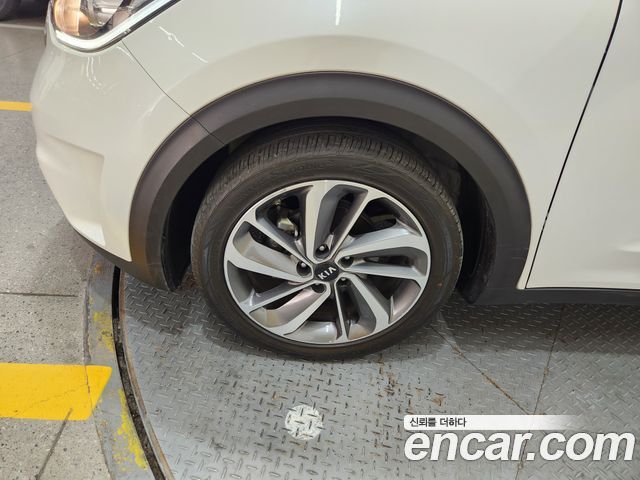 Kia Niro Prestige — пробег 71 467 км — фото 5 из 5