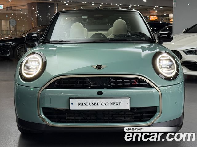 Mini Cooper Convertible Favoured — пробег 4 165 км — фото 3 из 5