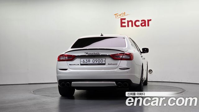 Maserati Quattroporte из Кореи Encar