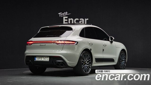Porsche Macan из Кореи Encar