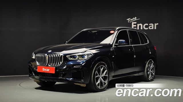BMW X5 xDrive 45e M Sport — пробег 150 886 км — фото 1 из 5