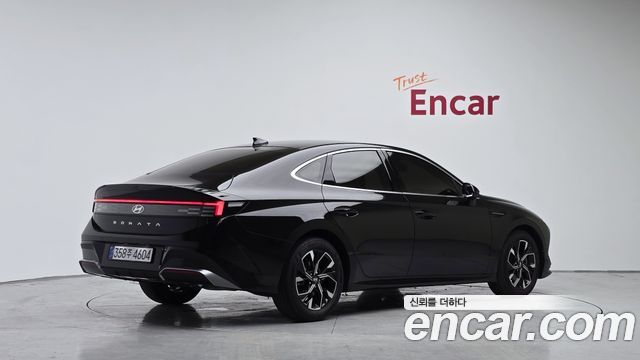 Hyundai Sonata 2.0 Premium — пробег 18 542 км — фото 2 из 5
