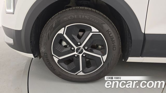 Kia Niro Prestige — пробег 104 216 км — фото 5 из 5