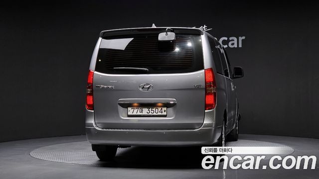 Hyundai Starex 11-Seater Wagon Modern — пробег 160 301 км — фото 4 из 5