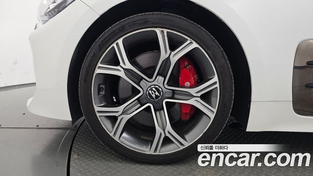 Kia Stinger из Кореи Encar