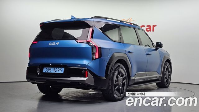 Kia EV9 из Кореи Encar