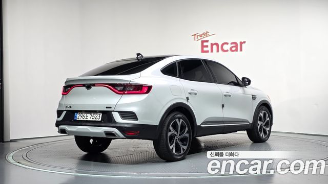 Renault (Samsung) XM3 1.6 E-TECH Inspire e-shifter — пробег 17 217 км — фото 2 из 5