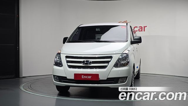 Hyundai Starex 12-Seater Wagon Modern — пробег 130 459 км — фото 3 из 5