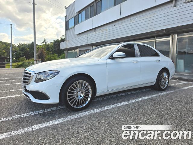 Mercedes-Benz E-Class из Кореи Encar