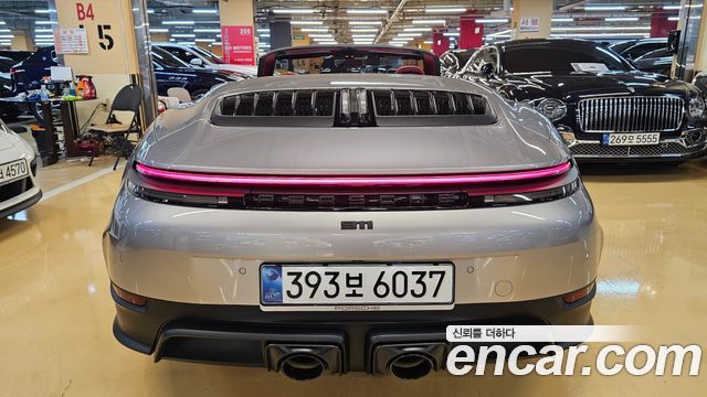 Porsche 911 Carrera 4 GTS Cabriolet — пробег 4 900 км — фото 4 из 5