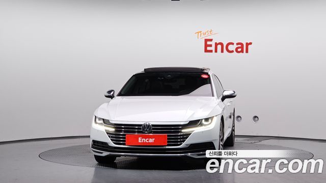 Volkswagen Arteon 2.0 TDI Premium — пробег 71 235 км — фото 3 из 5