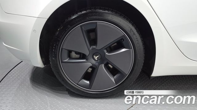 Tesla Model 3 из Кореи Encar