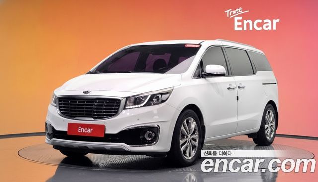 Kia Carnival из Кореи Encar