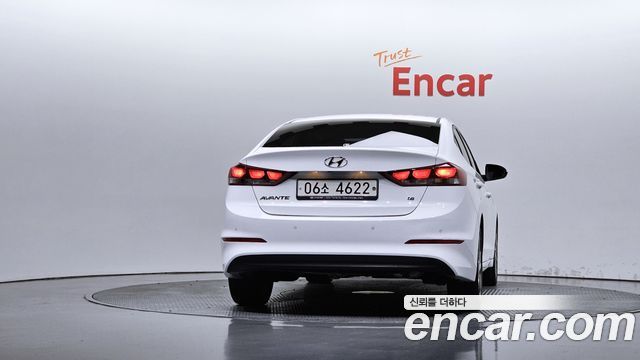 Hyundai AVANTE из Кореи Encar