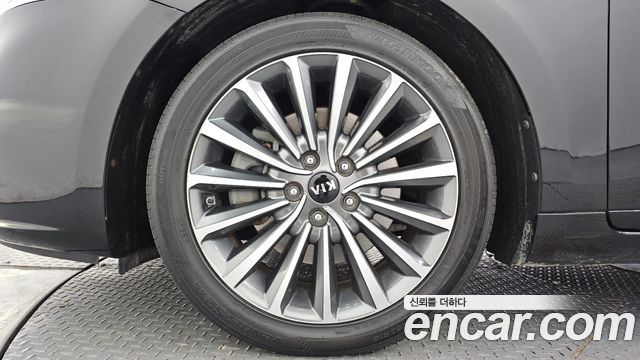 Kia K7 из Кореи Encar