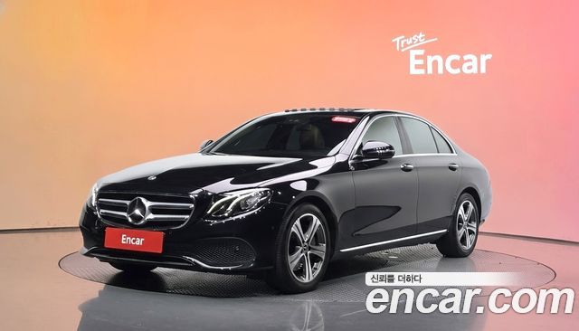 Mercedes-Benz E-Class из Кореи Encar