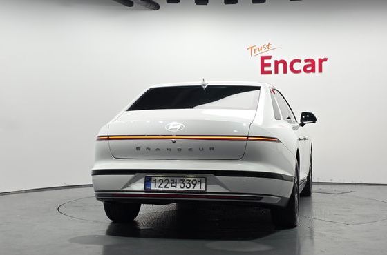 Hyundai Grandeur Premium — пробег 70 382 км — фото 4 из 5