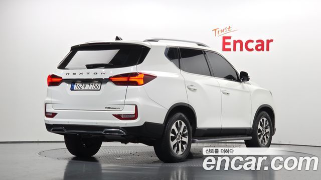 Ssangyong Rexton из Кореи Encar