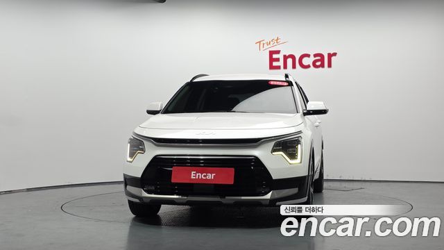Kia Niro Prestige — пробег 138 867 км — фото 3 из 5