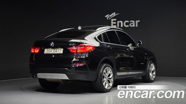 BMW X4 xDrive20d — пробег 93 221 км — фото 2 из 5