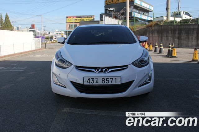 Hyundai AVANTE 1.6 GDi Premium Standard — пробег 105 000 км — фото 1 из 5