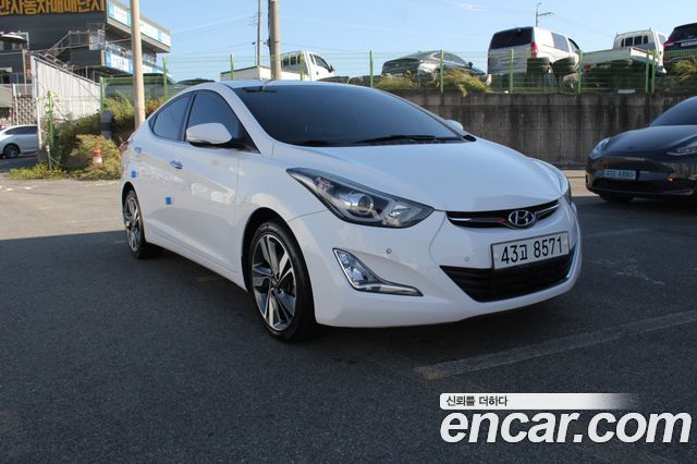 Hyundai AVANTE 1.6 GDi Premium Standard — пробег 105 000 км — фото 2 из 5