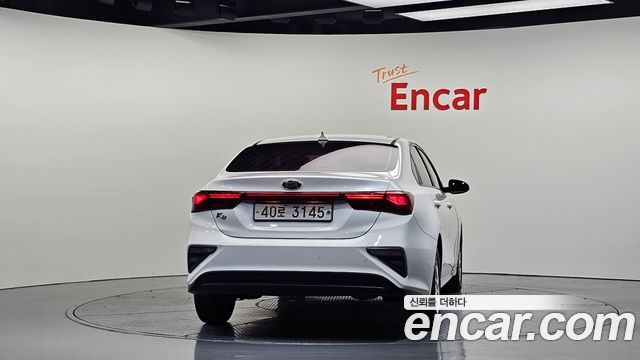 Kia K3 из Кореи Encar
