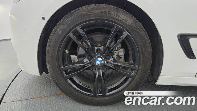 BMW Gran Turismo GT 320d M Sport Premium — пробег 97 455 км — фото 5 из 5